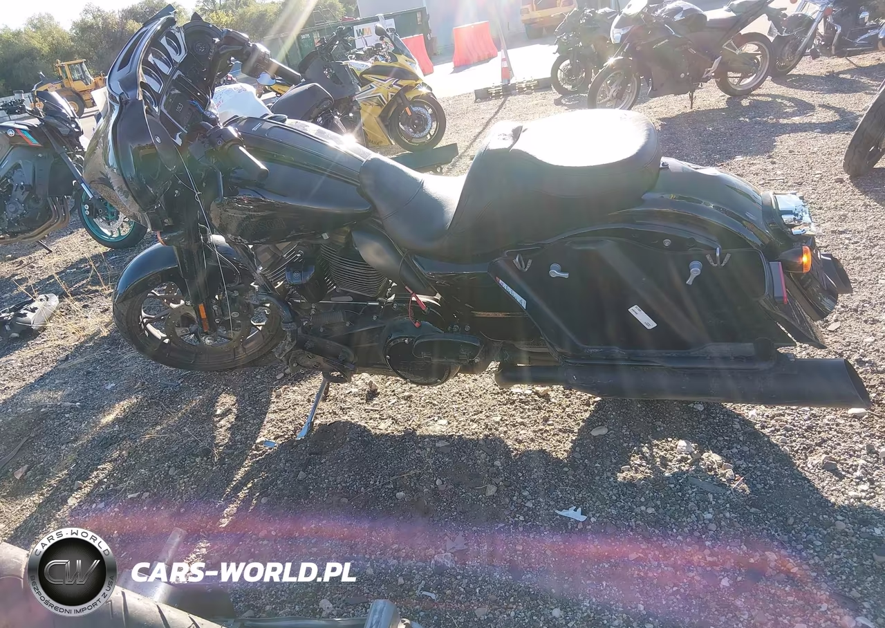 2022 Harley-Davidson Flhxst VIN:1HD1ABL16NB611307 - 13