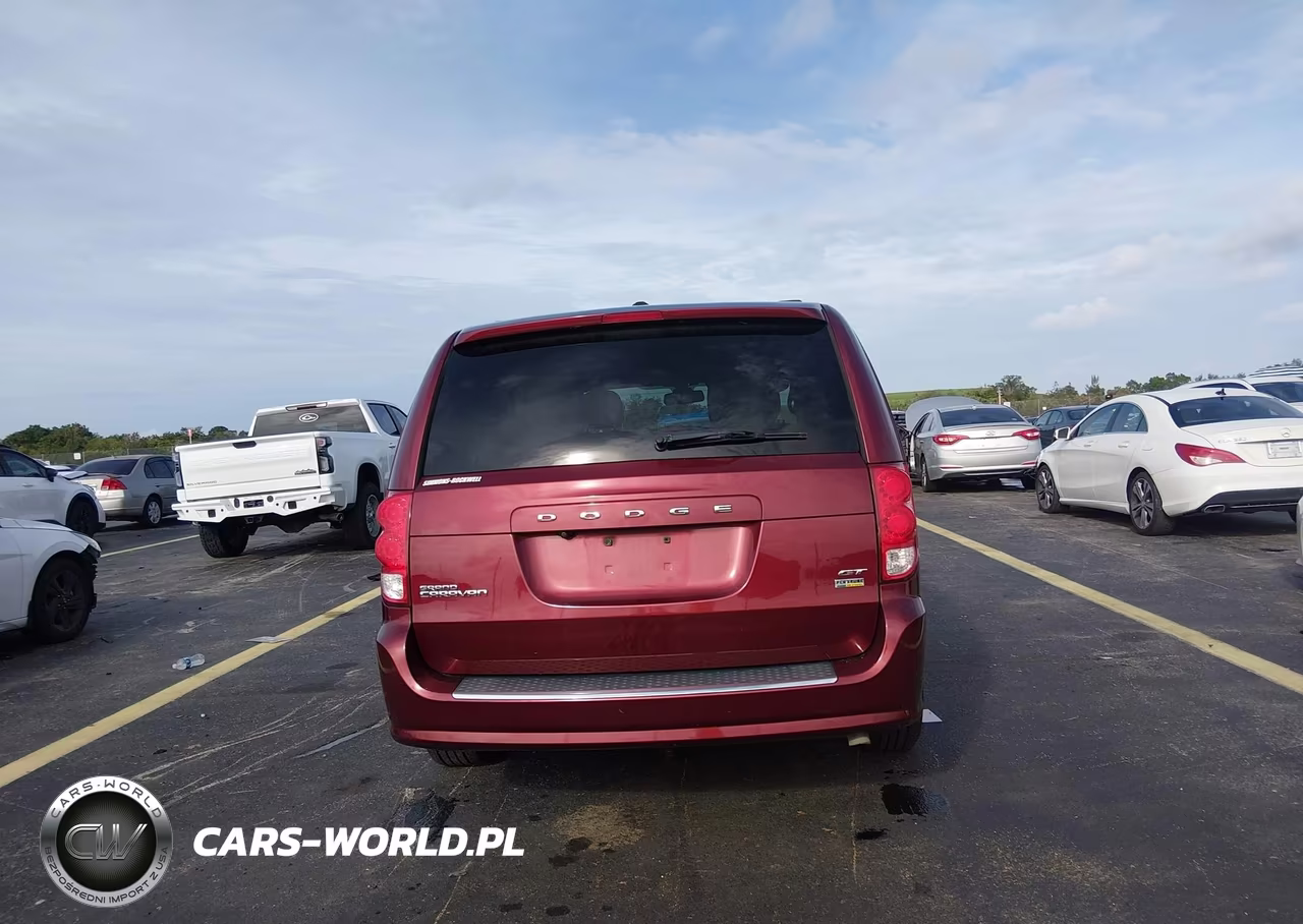 2019 Dodge Grand Caravan Gt VIN:2C4RDGEG5KR663163 - 17