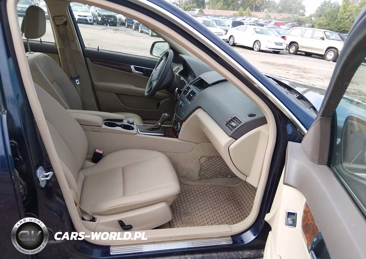 2009 Mercedes-Benz C 300 Luxury 4Matic VIN:WDDGF81X99F221619 - 5