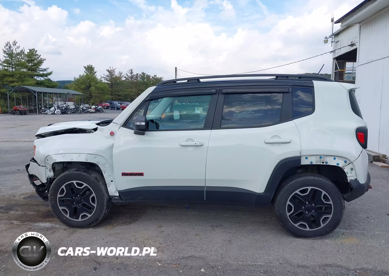 2016 Jeep Renegade Trailhawk VIN:ZACCJBCT6GPD24344 - 15