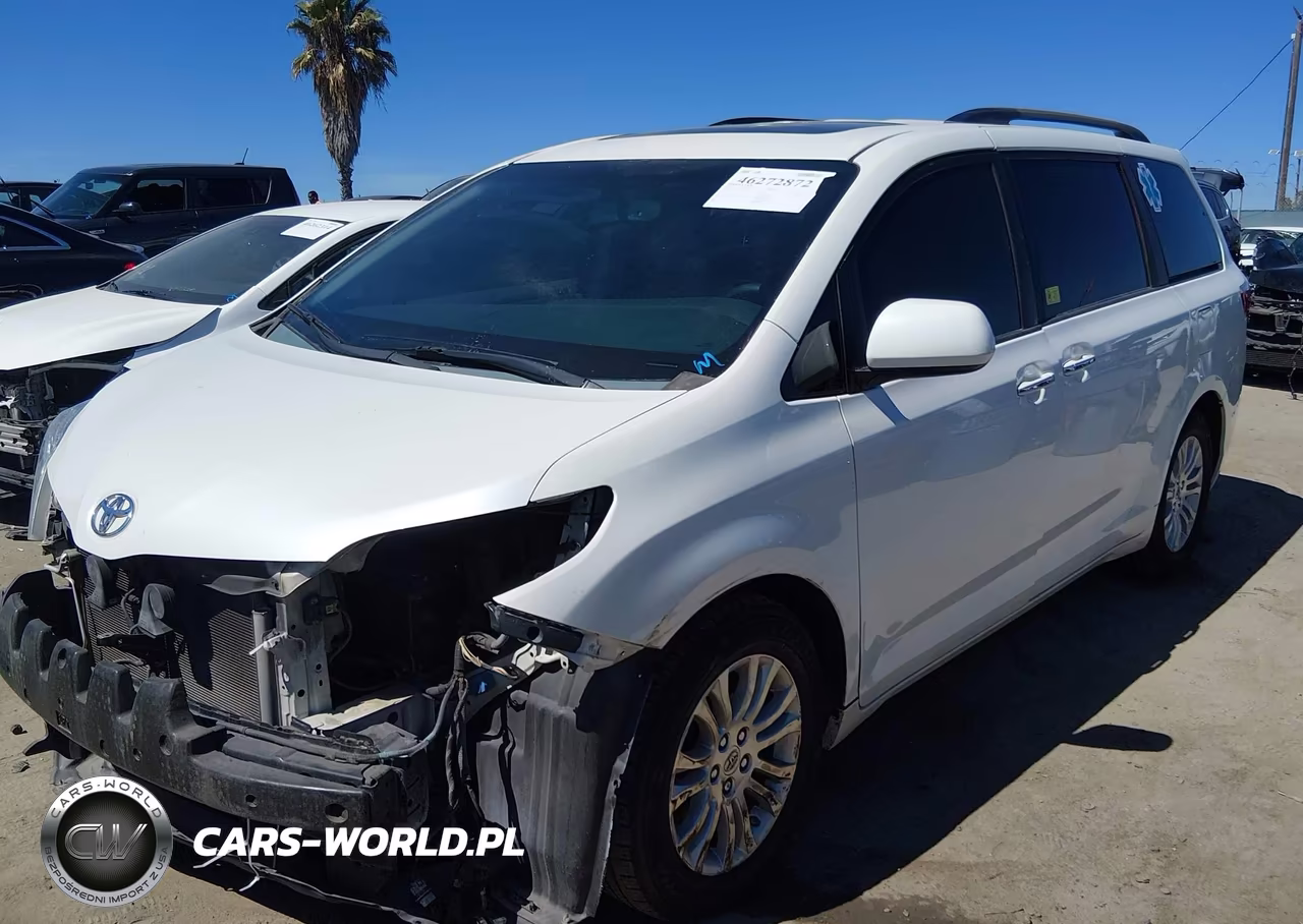2015 Toyota Sienna Xle 8 Passenger VIN:5TDYK3DC9FS577022 - 2