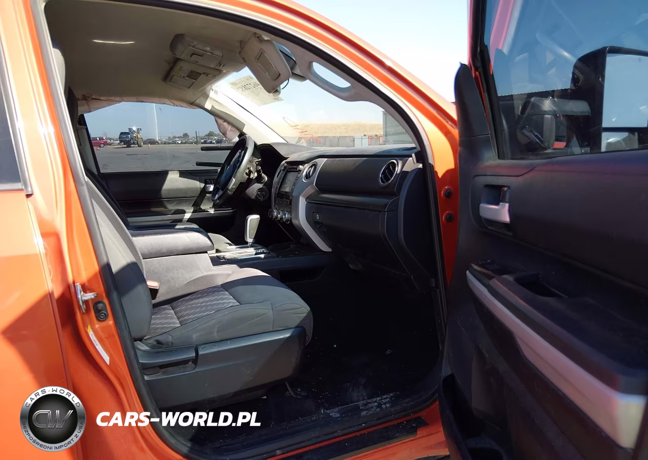 2018 Toyota Tundra Sr5 5.7L V8 VIN:5TFDY5F16JX719740 - 5