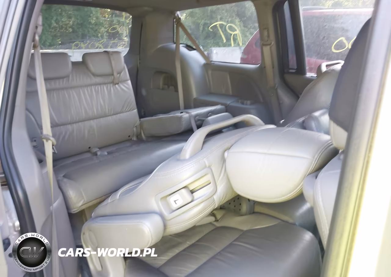 2008 Honda Odyssey Touring VIN:5FNRL38978B043153 - 8