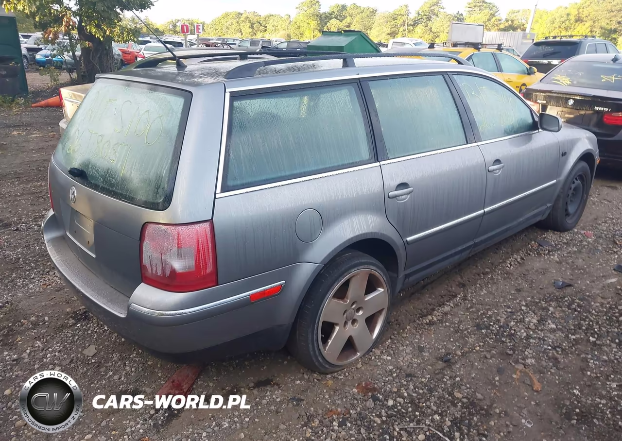 2003 Volkswagen Passat Glx VIN:WVWYH63B23E152879 - 4