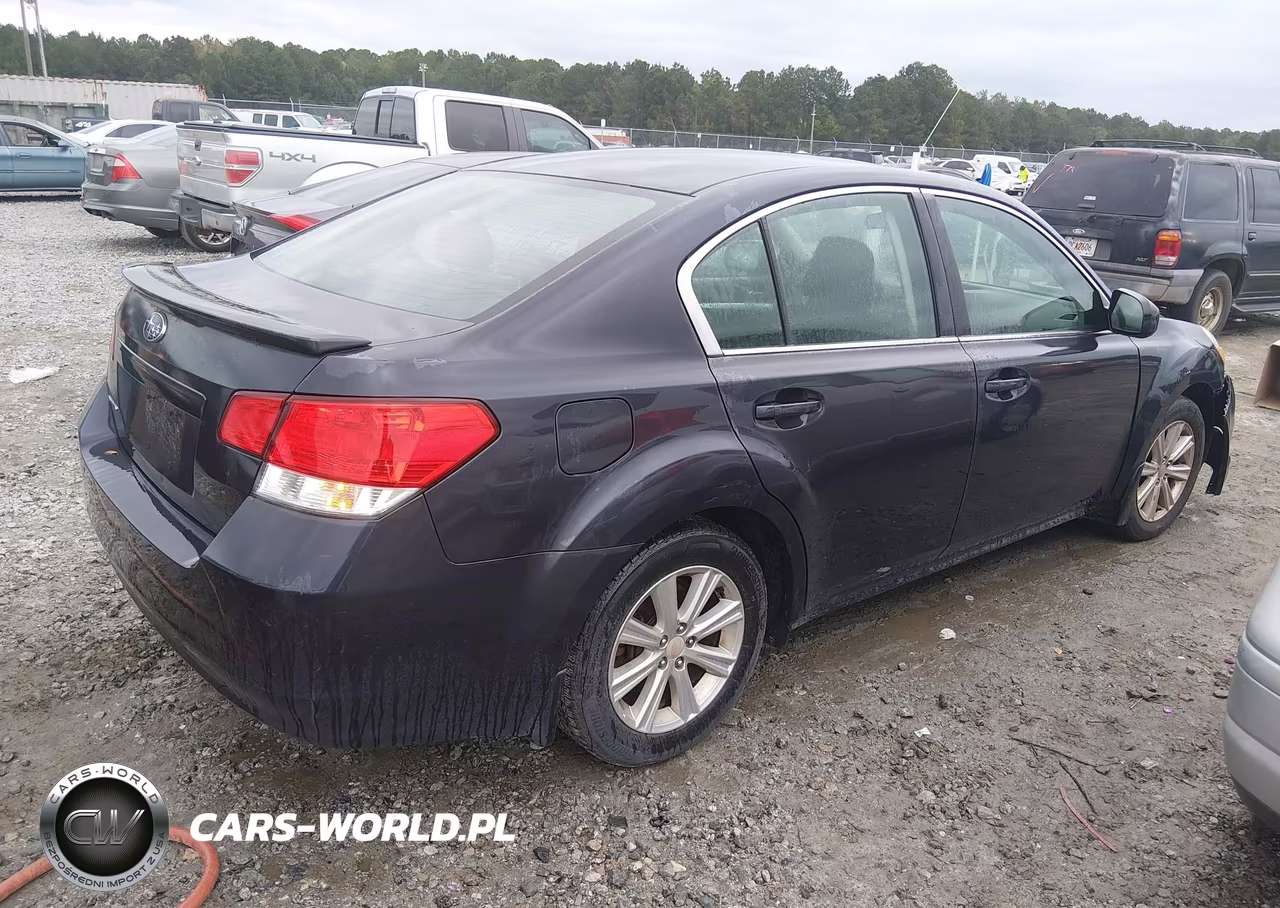 2010 Subaru Legacy 2.5I Premium VIN:4S3BMCG62A3240904 - 4