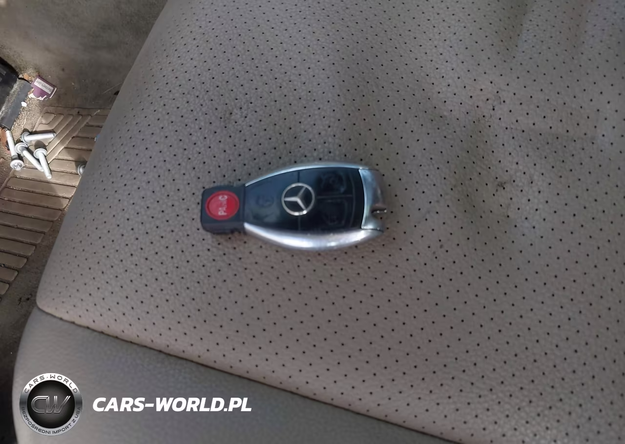 2009 Mercedes-Benz C 300 Luxury 4Matic-Sport 4Matic VIN:WDDGF81X29F235295 - 11