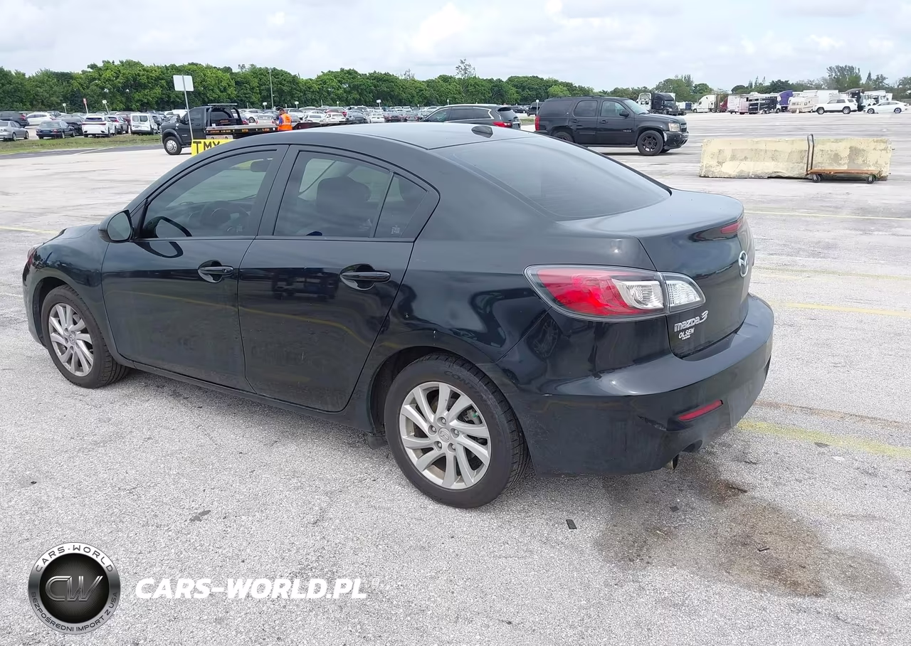 2012 Mazda Mazda3 I Grand Touring VIN:JM1BL1W76C1535925 - 3