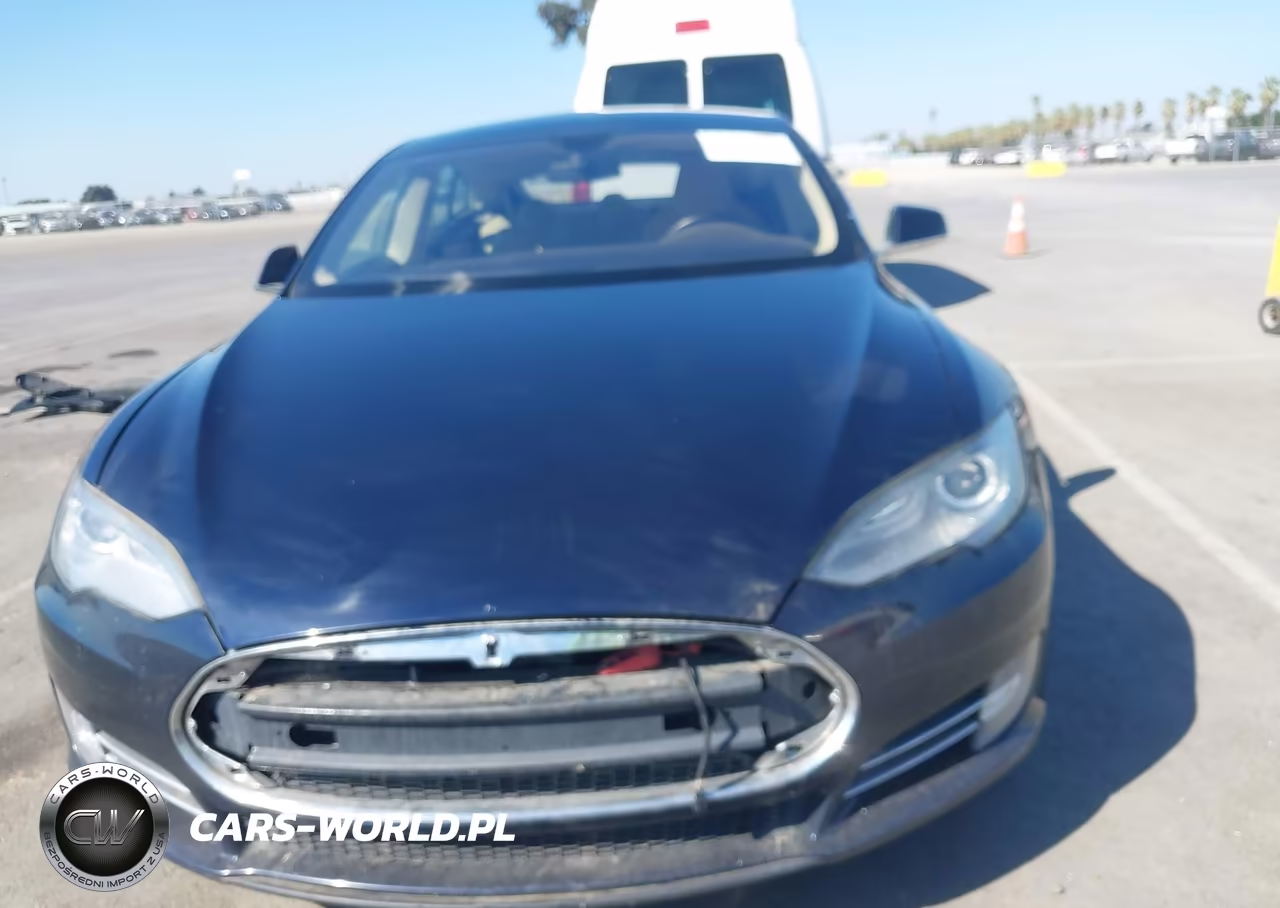 2013 Tesla Model S VIN:5YJSA1CN8DFP23265 - 11