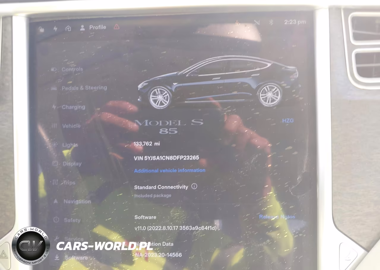 2013 Tesla Model S VIN:5YJSA1CN8DFP23265 - 7