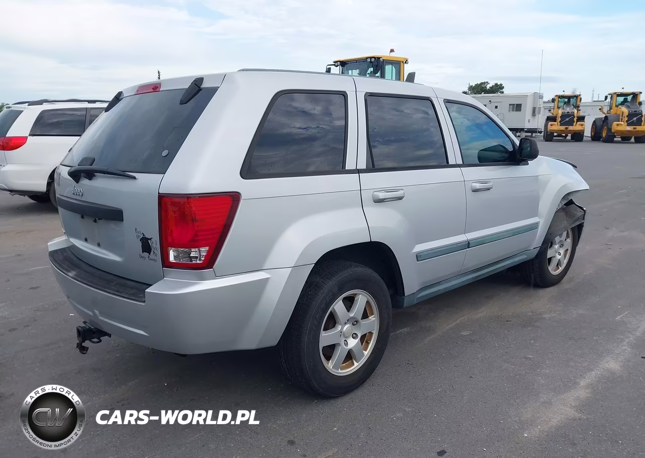 2008 Jeep Grand Cherokee Laredo VIN:1J8GS48K68C129062 - 4