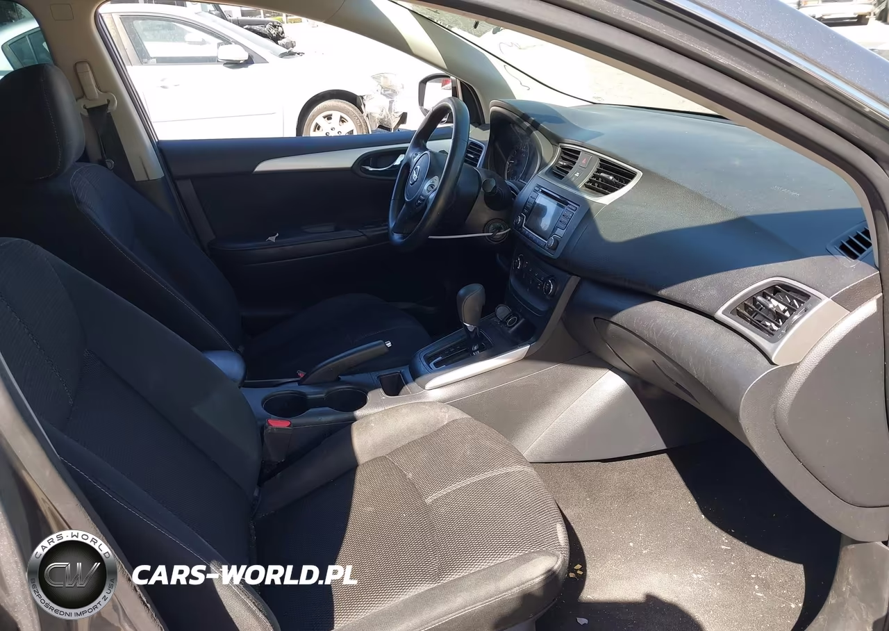 2018 Nissan Sentra S VIN:3N1AB7AP3JY285760 - 5