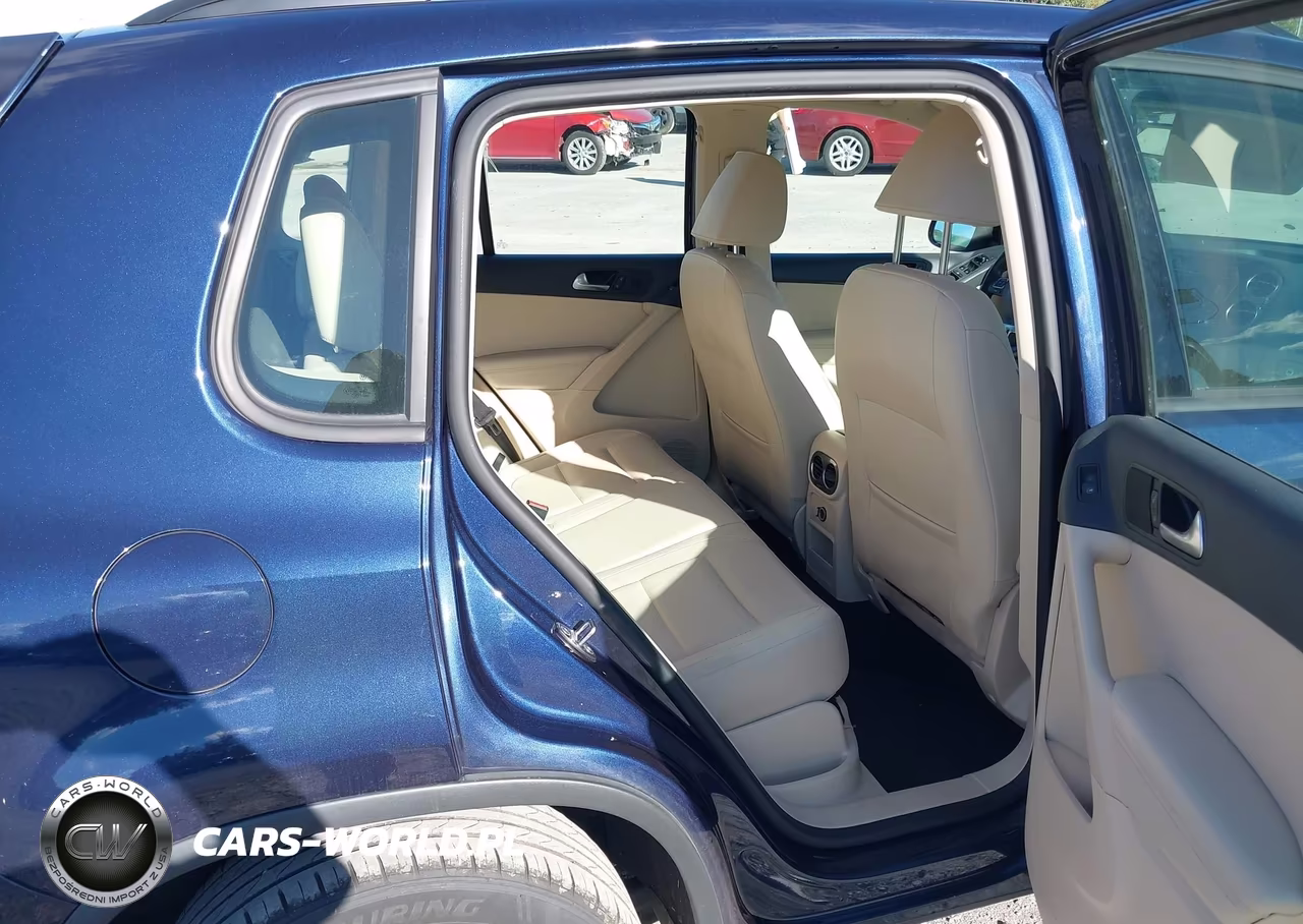 2016 Volkswagen Tiguan S VIN:WVGBV7AX7GW598718 - 8