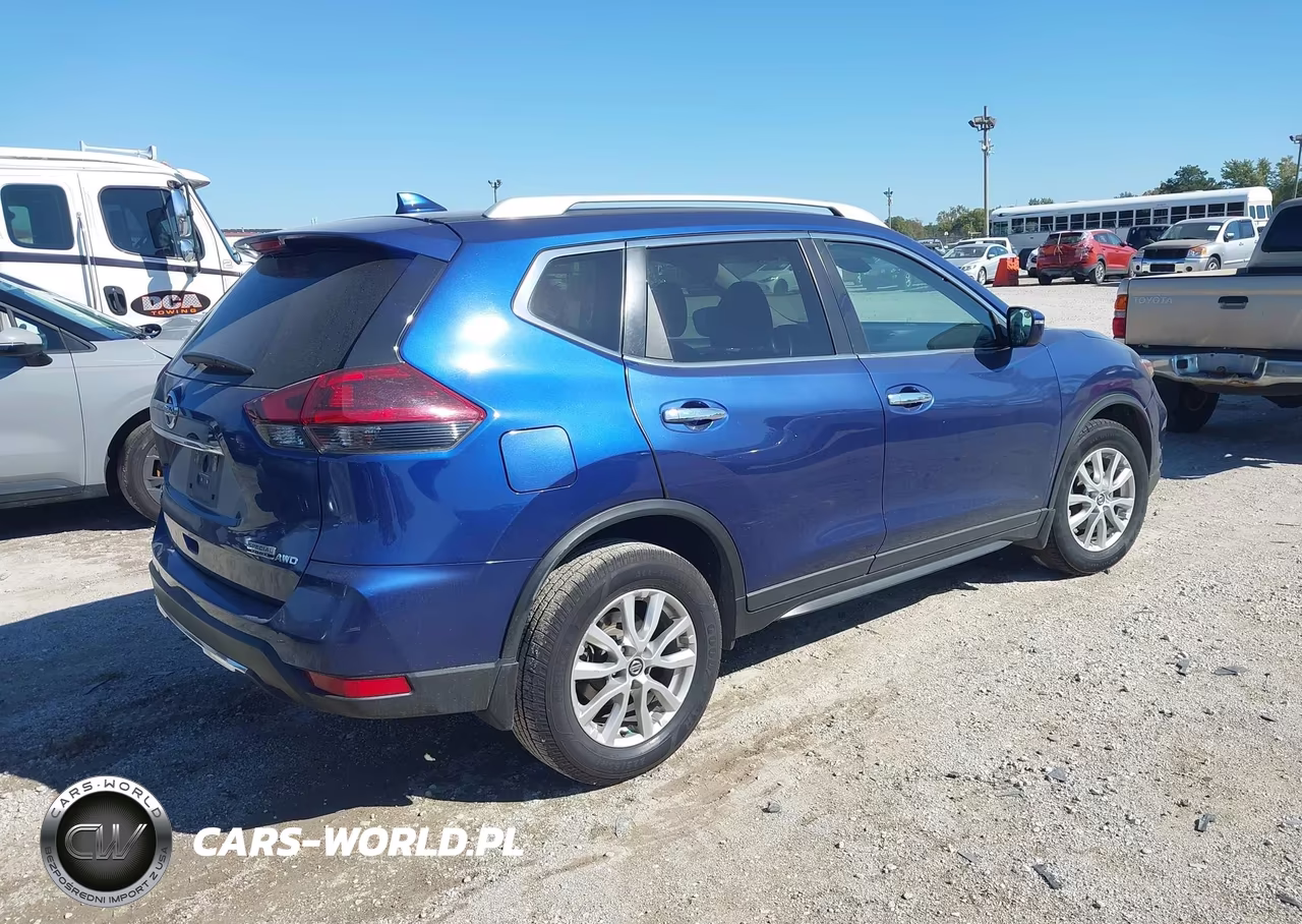 2019 Nissan Rogue S VIN:5N1AT2MV4KC845539 - 4