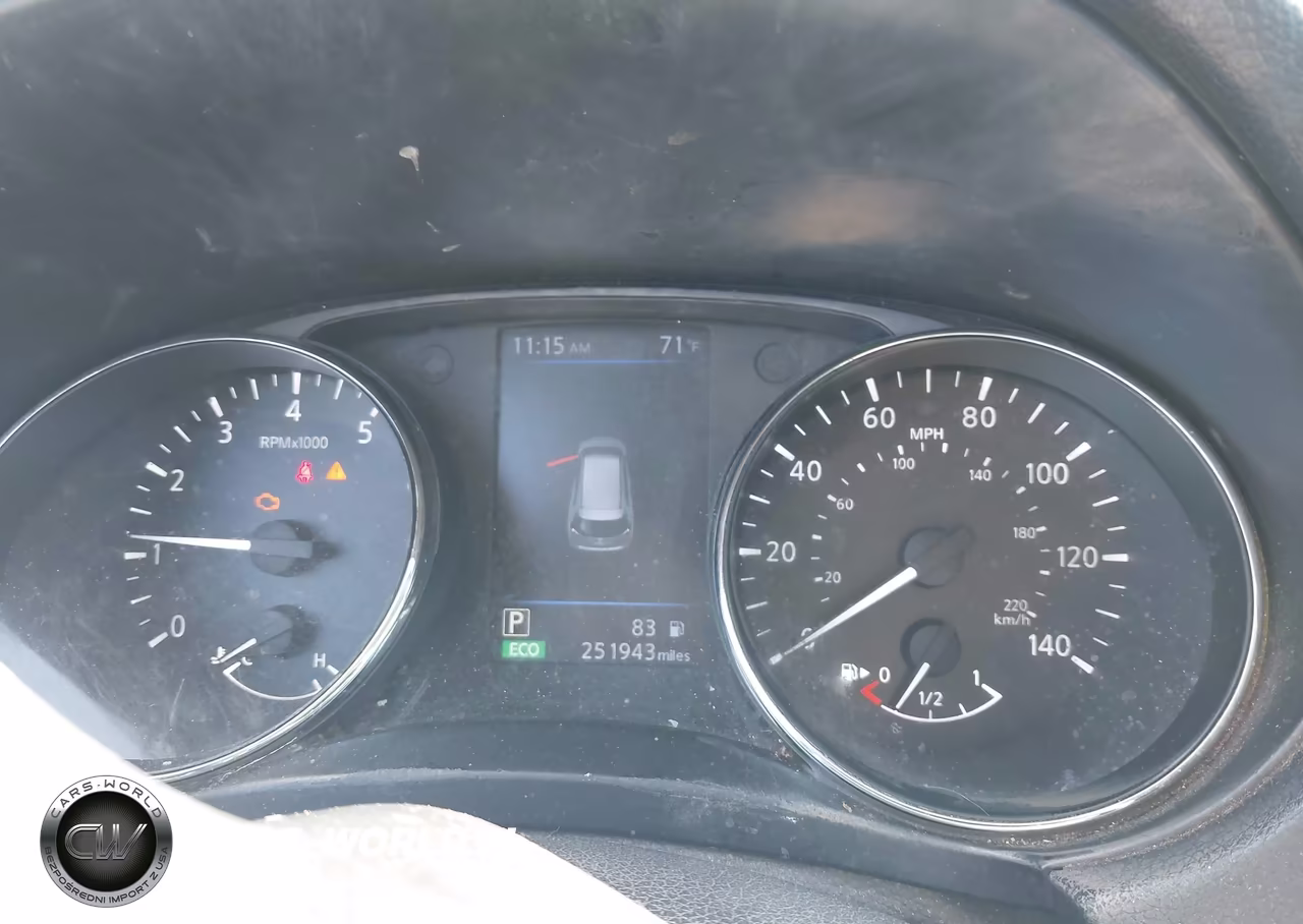 2019 Nissan Rogue S VIN:5N1AT2MV4KC845539 - 7