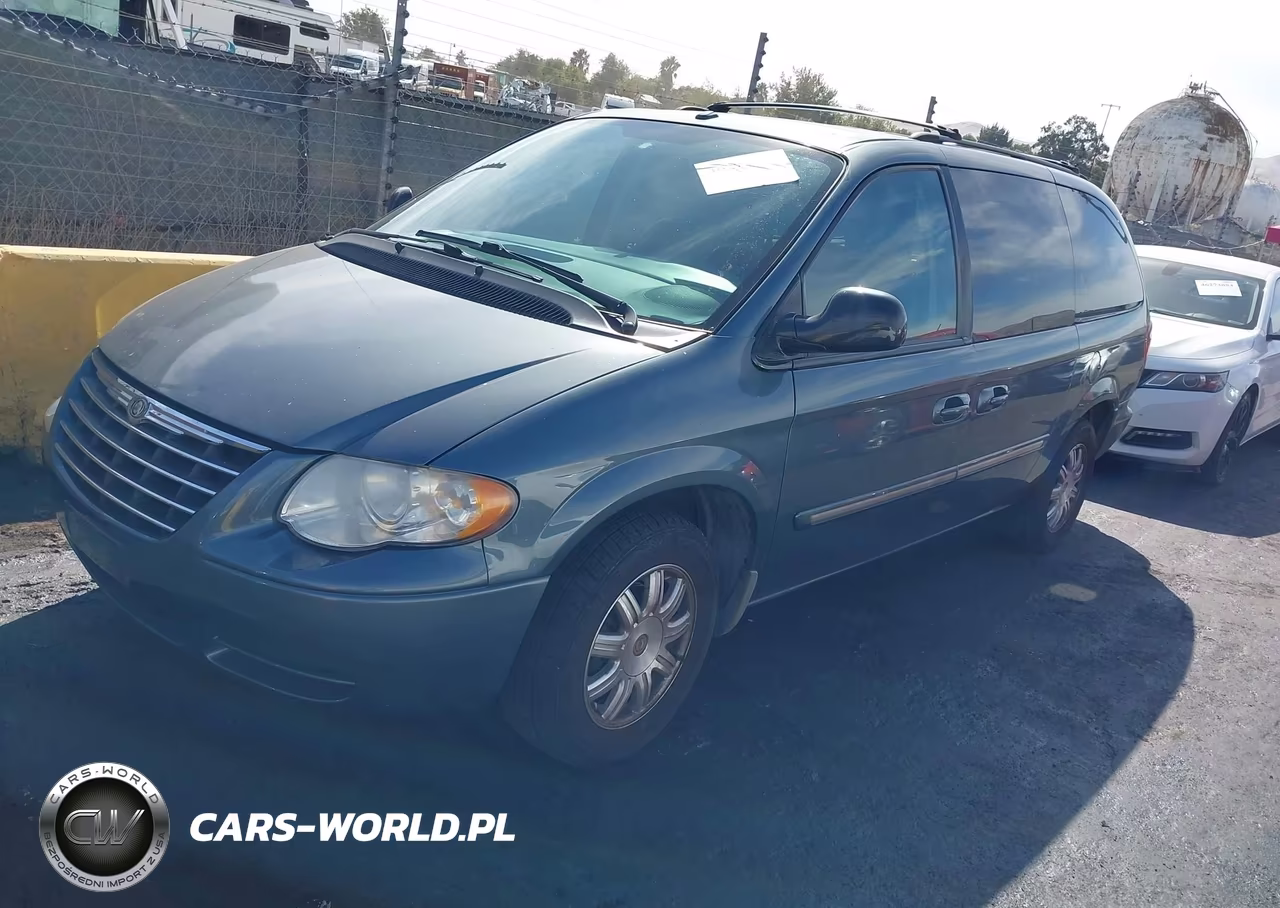2007 Chrysler Town & Country Touring VIN:2A4GP54L27R207124 - 2