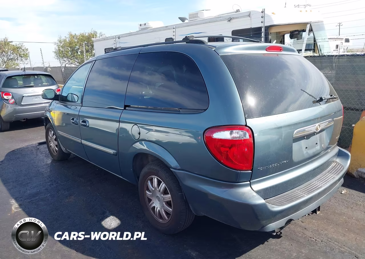 2007 Chrysler Town & Country Touring VIN:2A4GP54L27R207124 - 3
