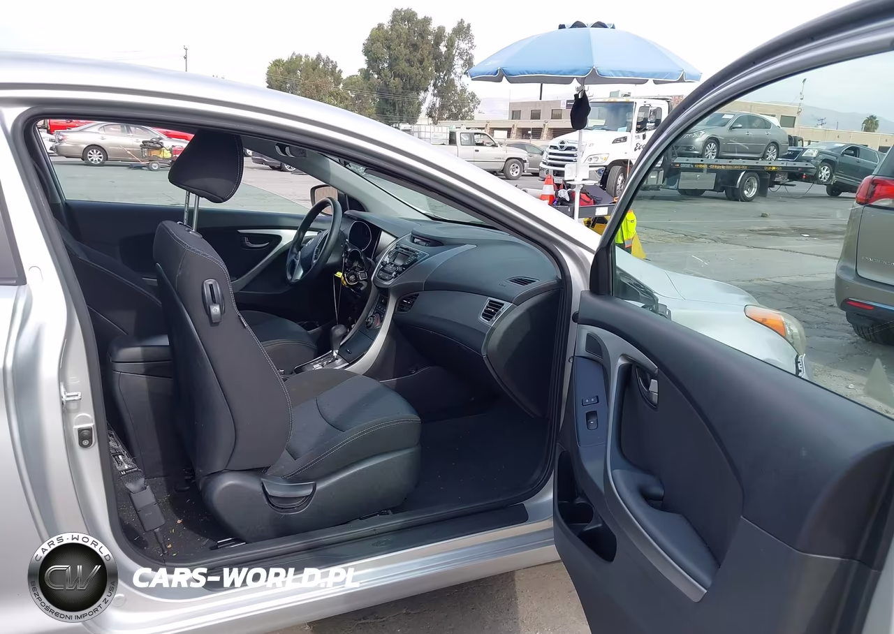 2013 Hyundai Elantra Gs VIN:KMHDH6AE0DU018628 - 5