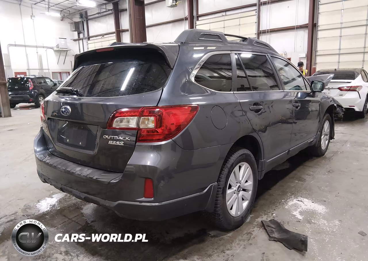 2015 Subaru Outback 2.5I Premium VIN:4S4BSACC4F3353083 - 4