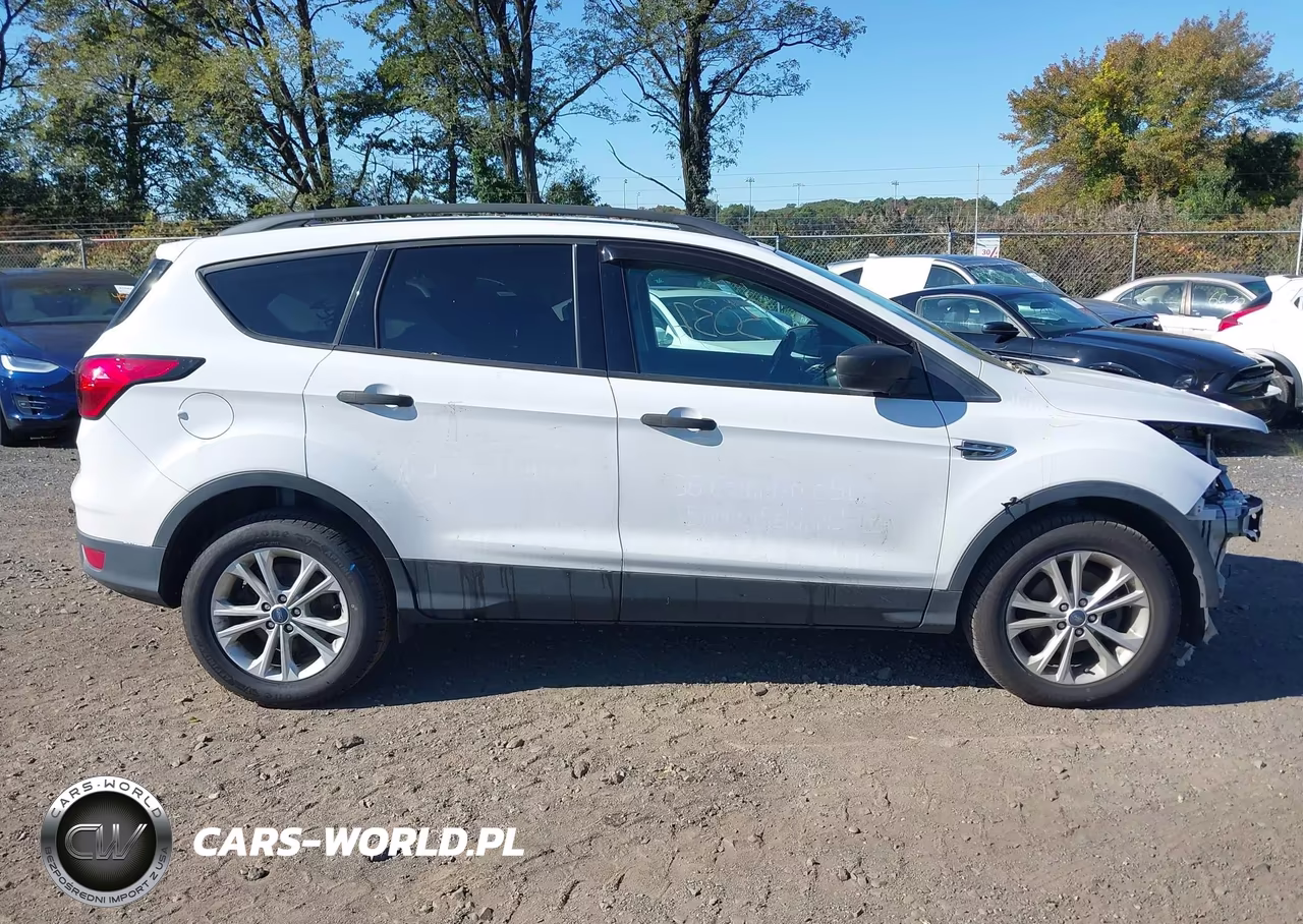 2019 Ford Escape S VIN:1FMCU0F71KUA47812 - 13