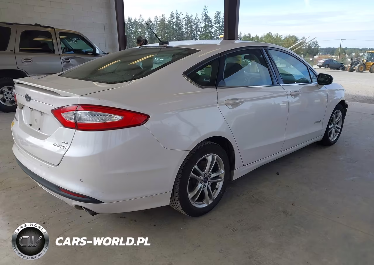 2016 Ford Fusion Hybrid Se VIN:3FA6P0LU4GR316070 - 4