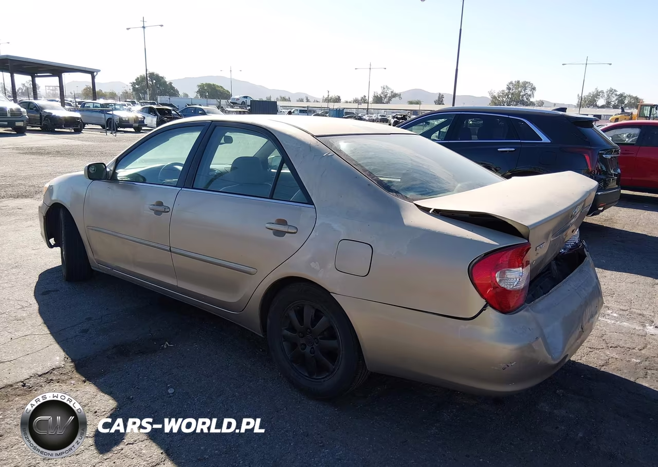2002 Toyota Camry Xle V6 VIN:4T1BF30K82U003987 - 3