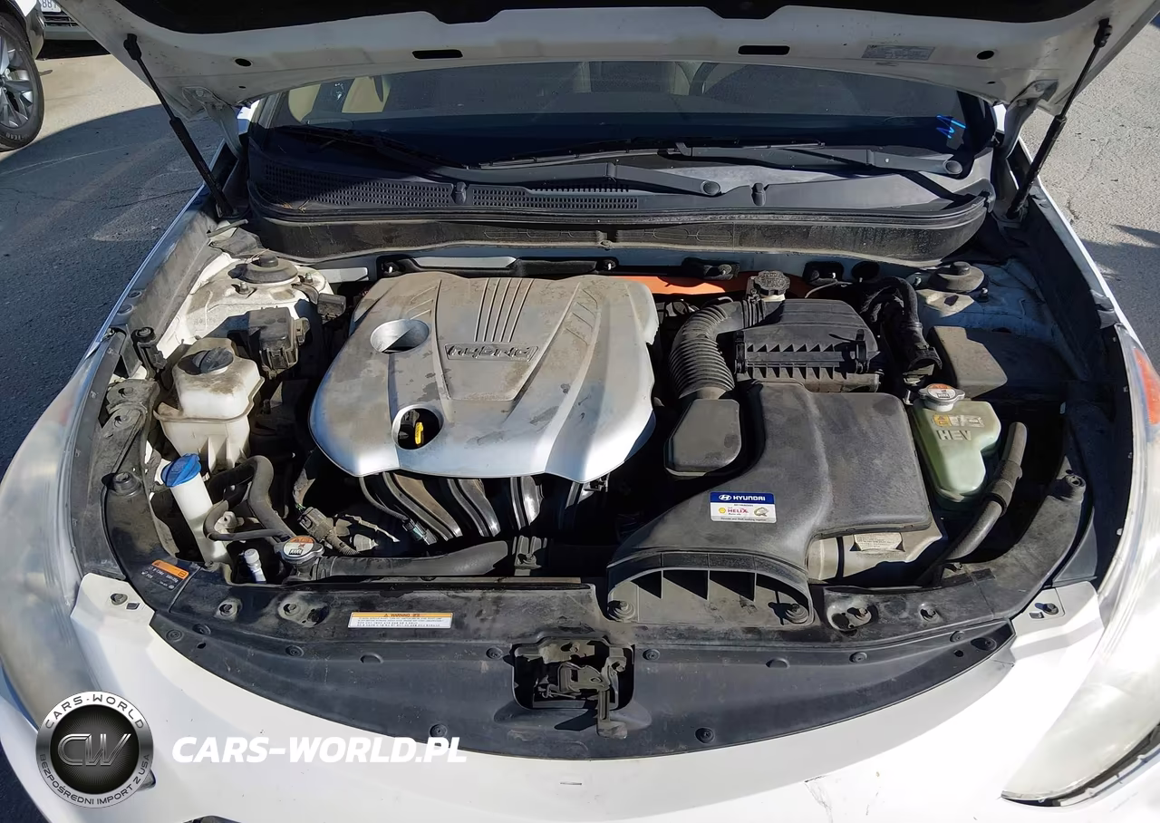 2013 Hyundai Sonata Hybrid Limited VIN:KMHEC4A41DA070690 - 10
