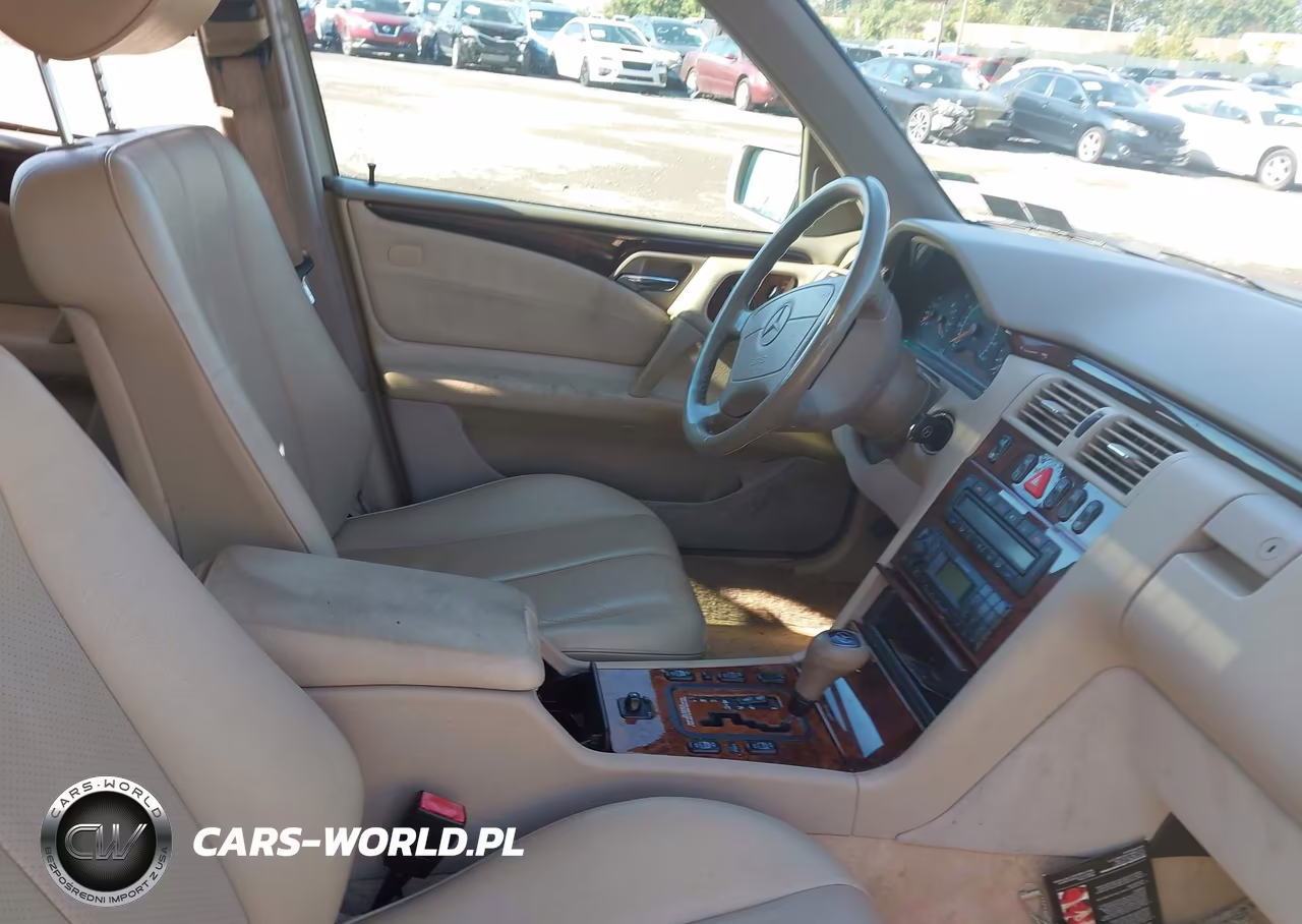 1999 Mercedes-Benz E 320 VIN:WDBJH65F5XA904569 - 5
