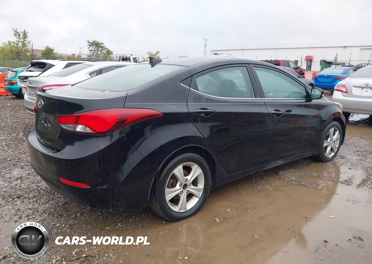 2016 Hyundai Elantra Value Edition VIN:5NPDH4AEXGH765306 - 4