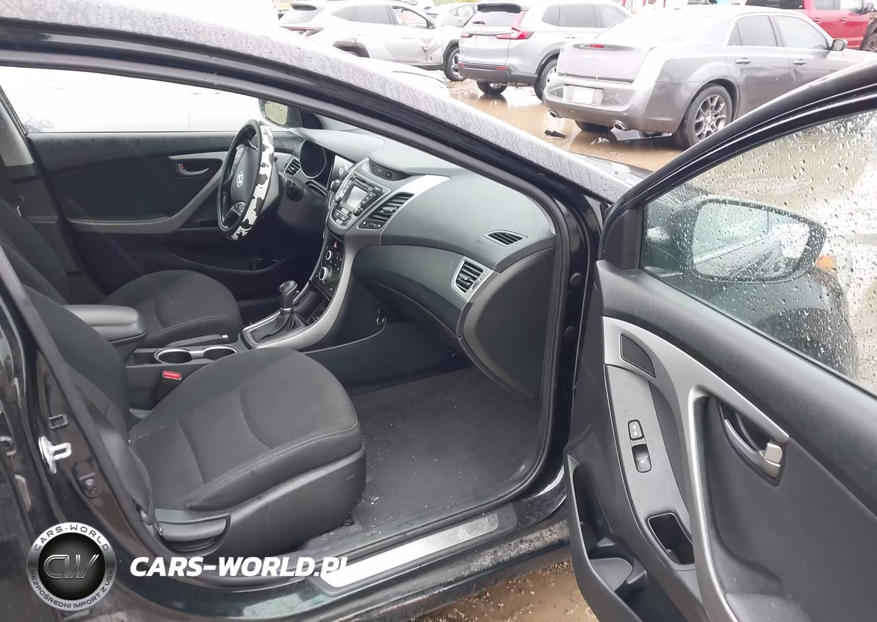 2016 Hyundai Elantra Value Edition VIN:5NPDH4AEXGH765306 - 5
