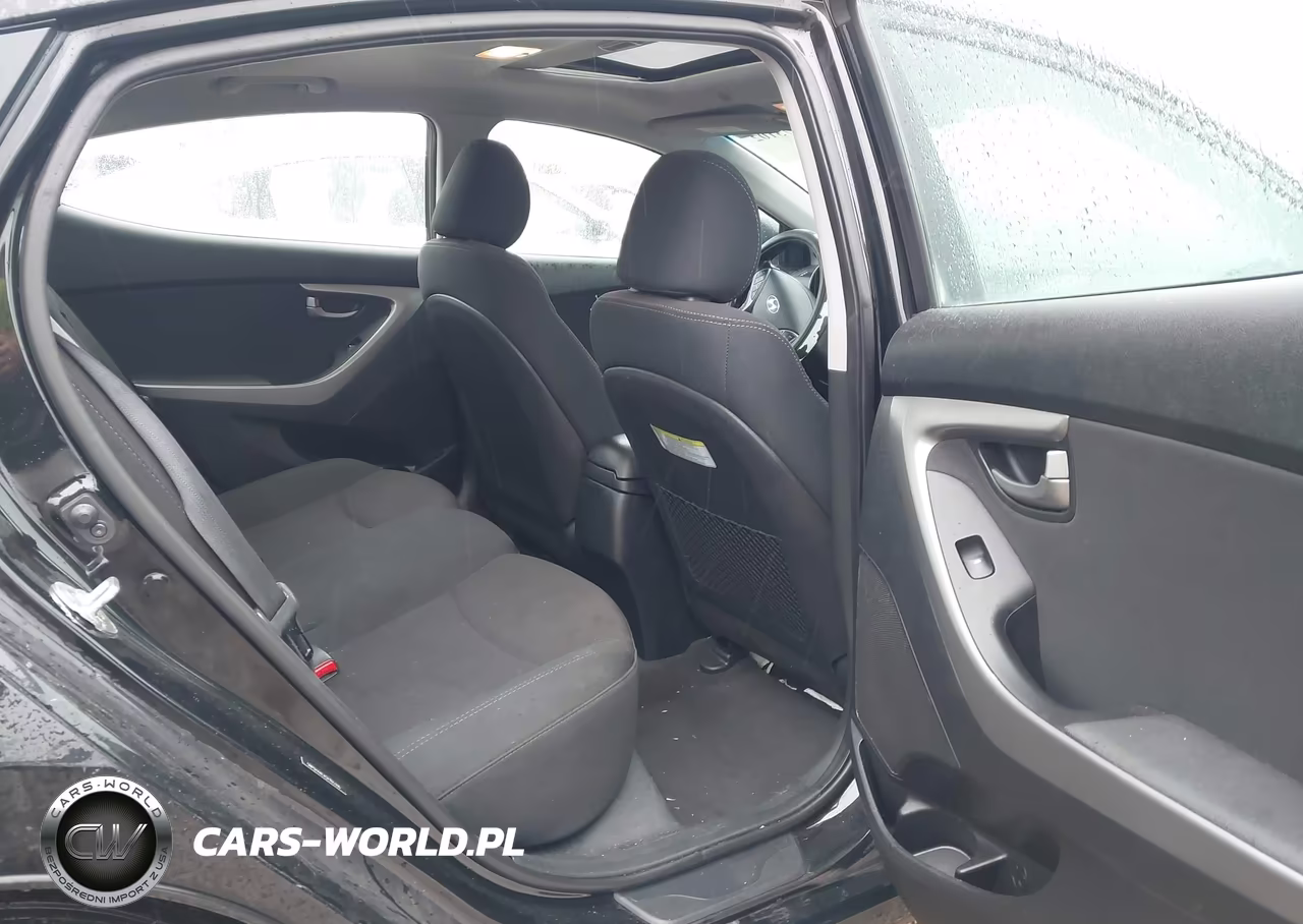 2016 Hyundai Elantra Value Edition VIN:5NPDH4AEXGH765306 - 8