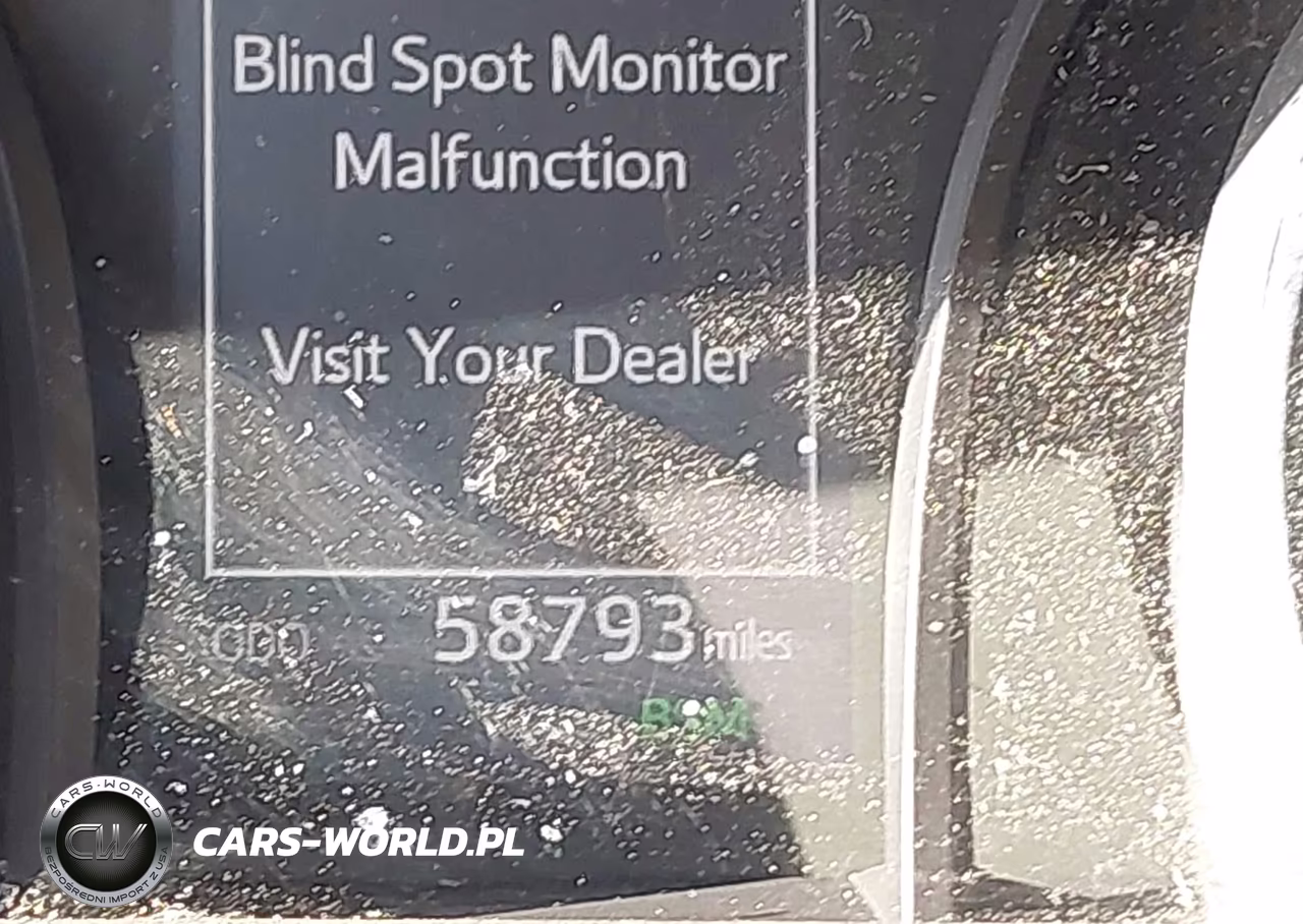 2018 Toyota Camry Le VIN:JTNB11HK2J3049276 - 16