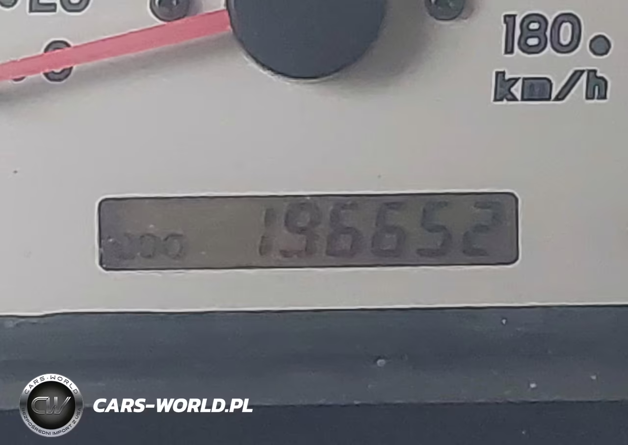 2004 Toyota Tacoma Base V6 VIN:5TEWN72N84Z380661 - 15