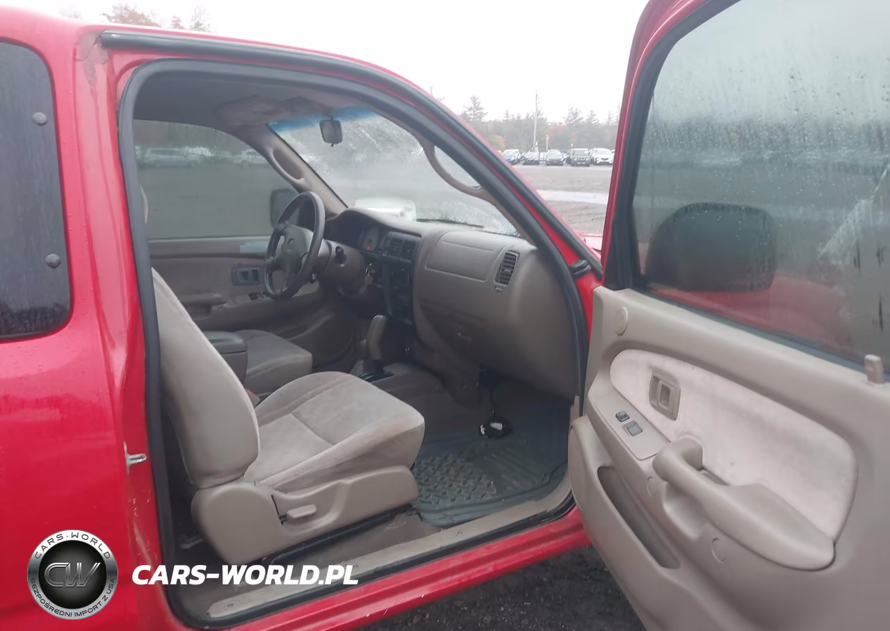 2004 Toyota Tacoma Base V6 VIN:5TEWN72N84Z380661 - 5