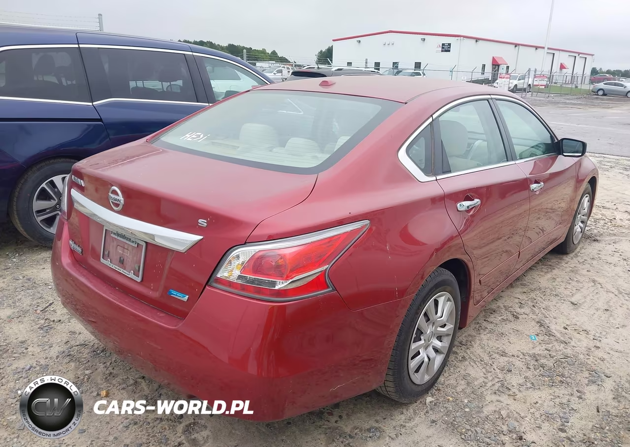 2014 Nissan Altima 2.5 S VIN:1N4AL3AP7EC177102 - 4