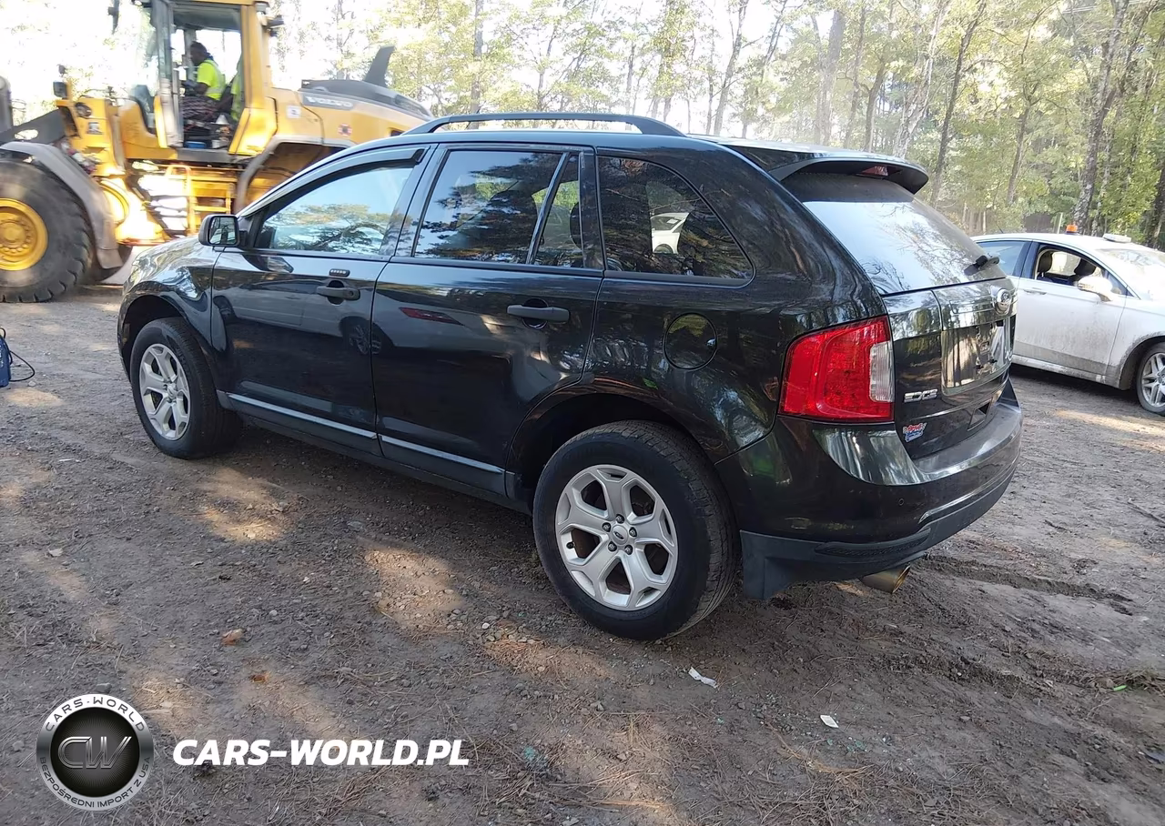 2013 Ford Edge Se VIN:2FMDK4GC5DBC36467 - 3
