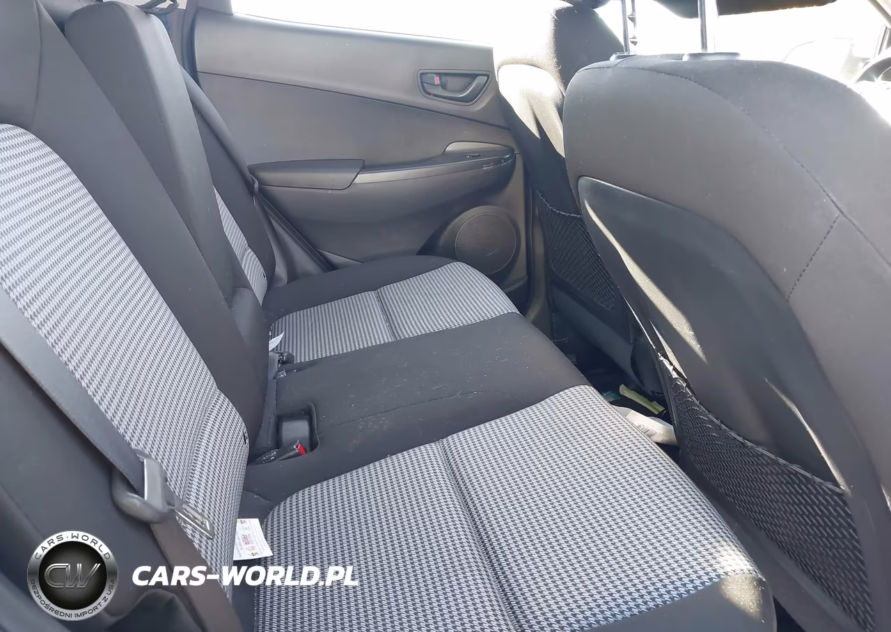 2021 Hyundai Kona Se VIN:KM8K1CAA8MU745605 - 8