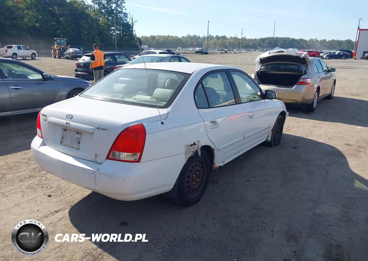 2002 Hyundai Elantra Gls VIN:KMHDN45D12U331229 - 4