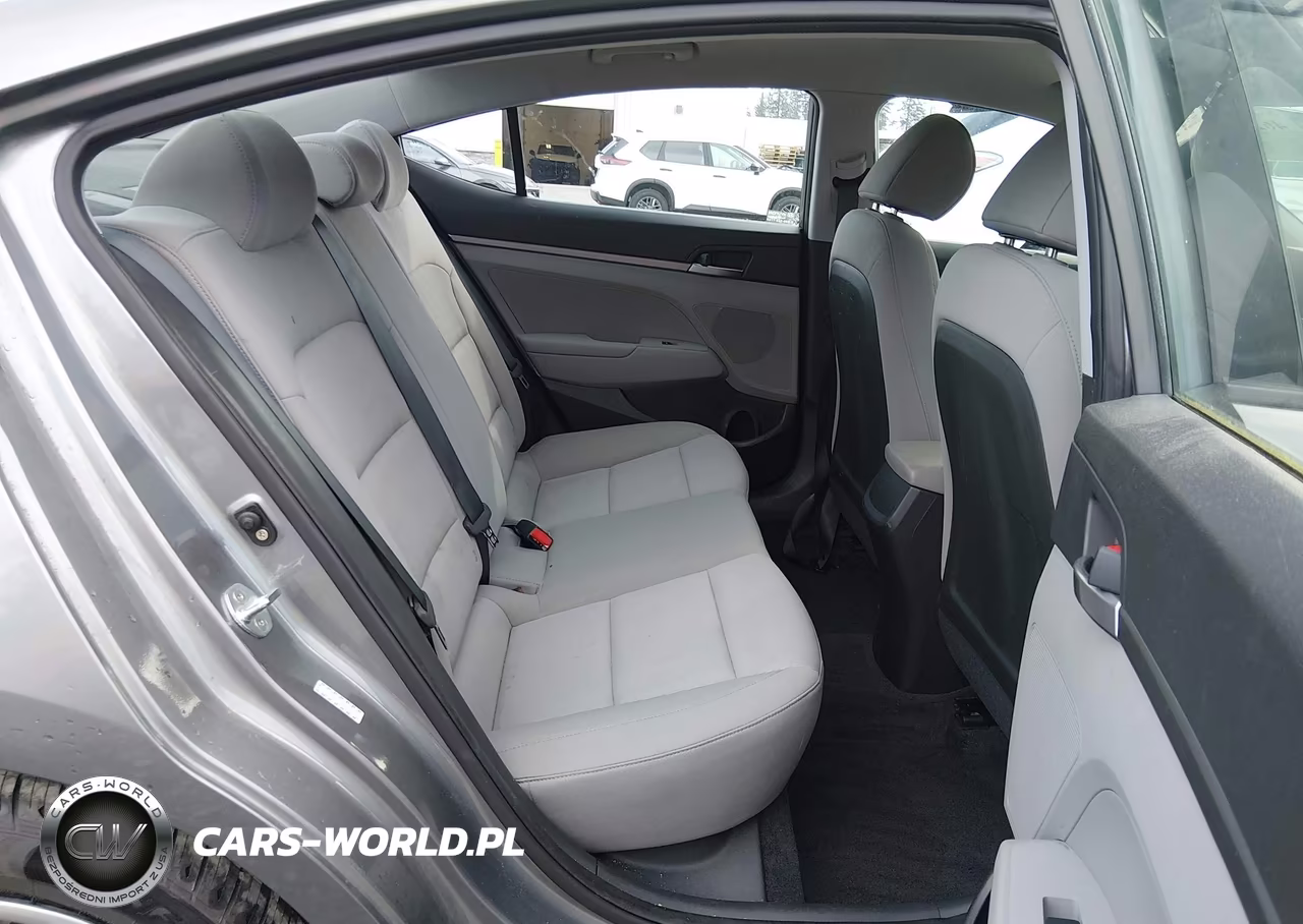 2018 Hyundai Elantra Se VIN:KMHD74LF5JU613970 - 18