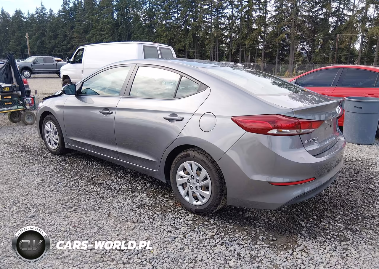 2018 Hyundai Elantra Se VIN:KMHD74LF5JU613970 - 3
