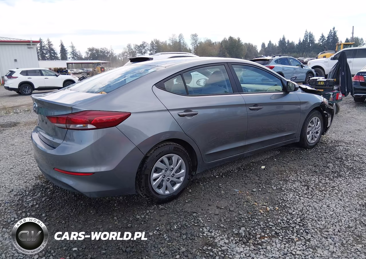 2018 Hyundai Elantra Se VIN:KMHD74LF5JU613970 - 4