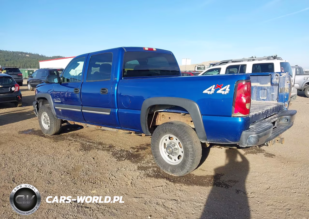 2004 Chevrolet Silverado 2500Hd Ls VIN:1GCHK23U34F204575 - 3