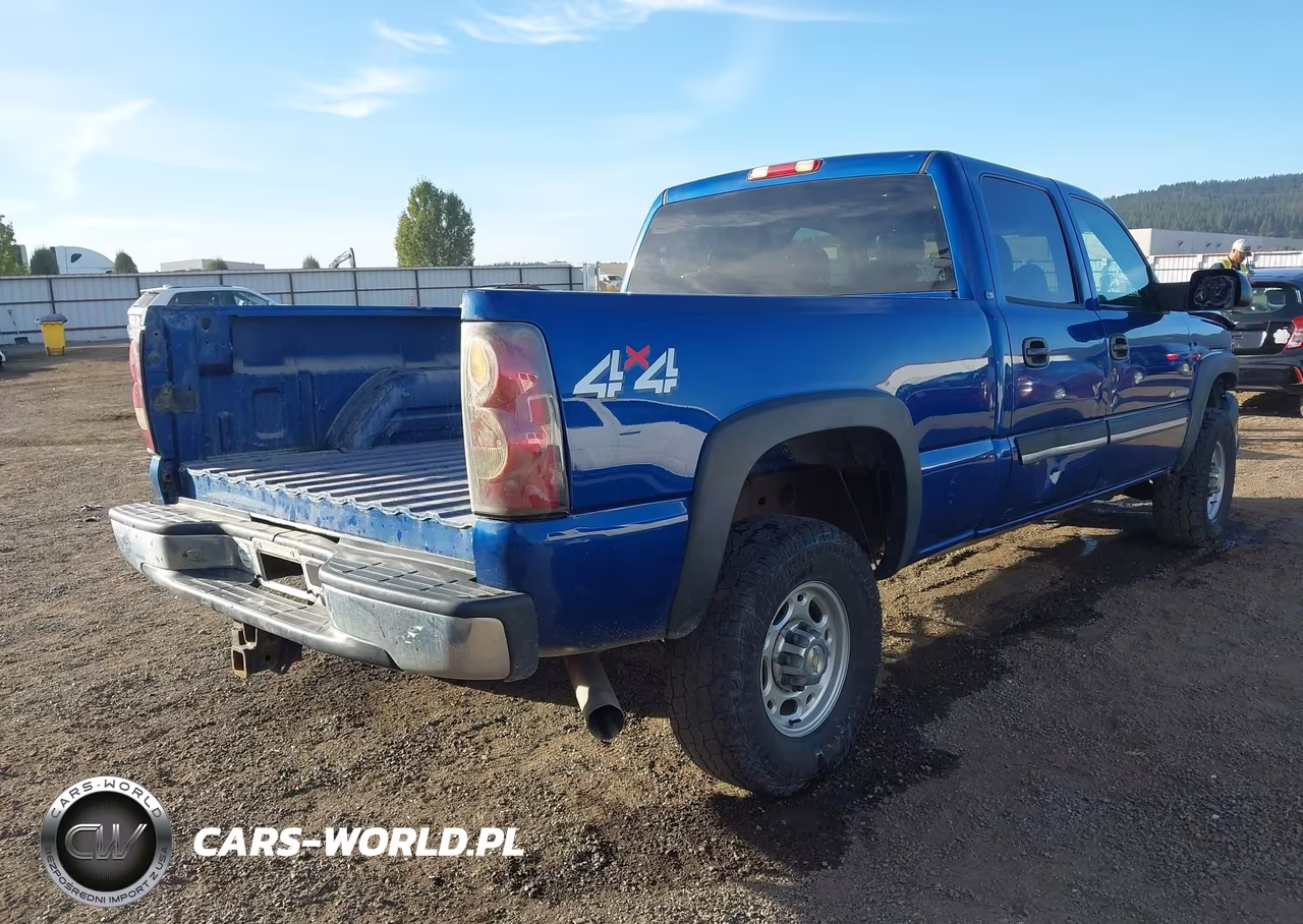 2004 Chevrolet Silverado 2500Hd Ls VIN:1GCHK23U34F204575 - 4