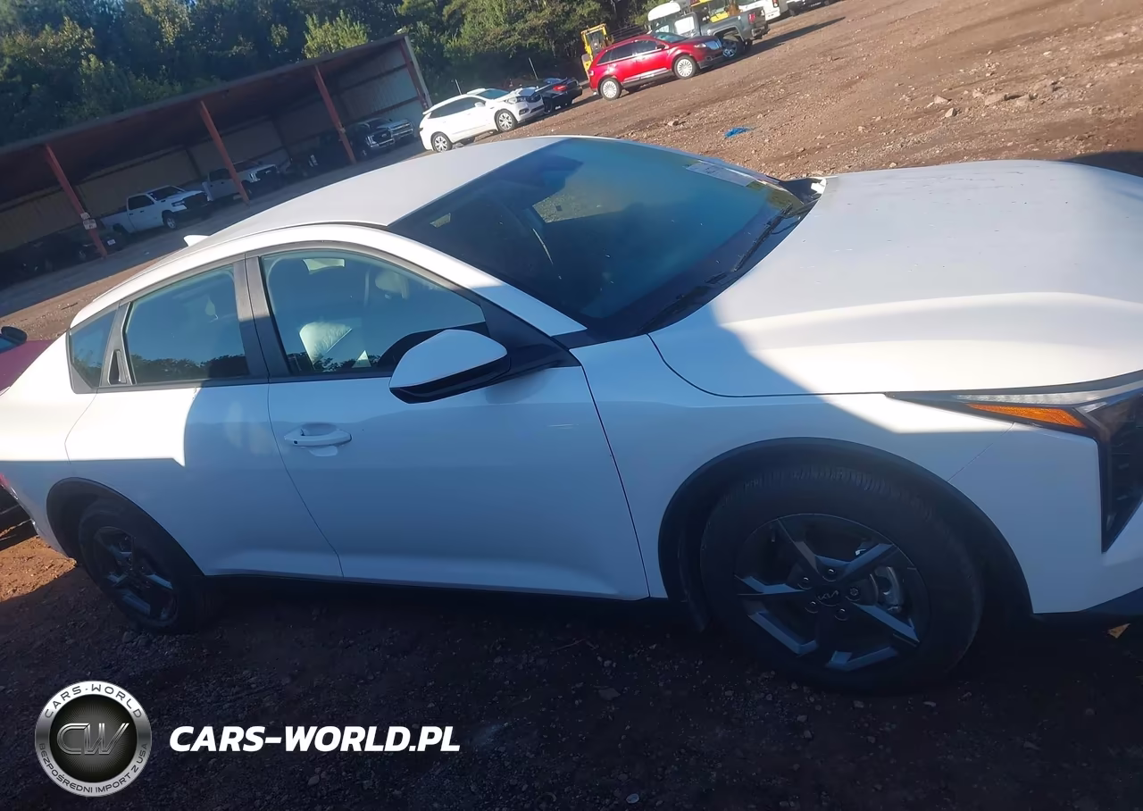 2026 Kia K4 Lxs VIN:3KPFT4DE7TE306106 - 13