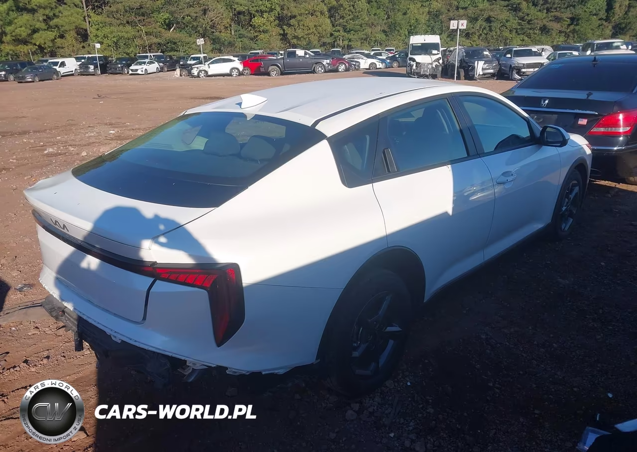 2026 Kia K4 Lxs VIN:3KPFT4DE7TE306106 - 4
