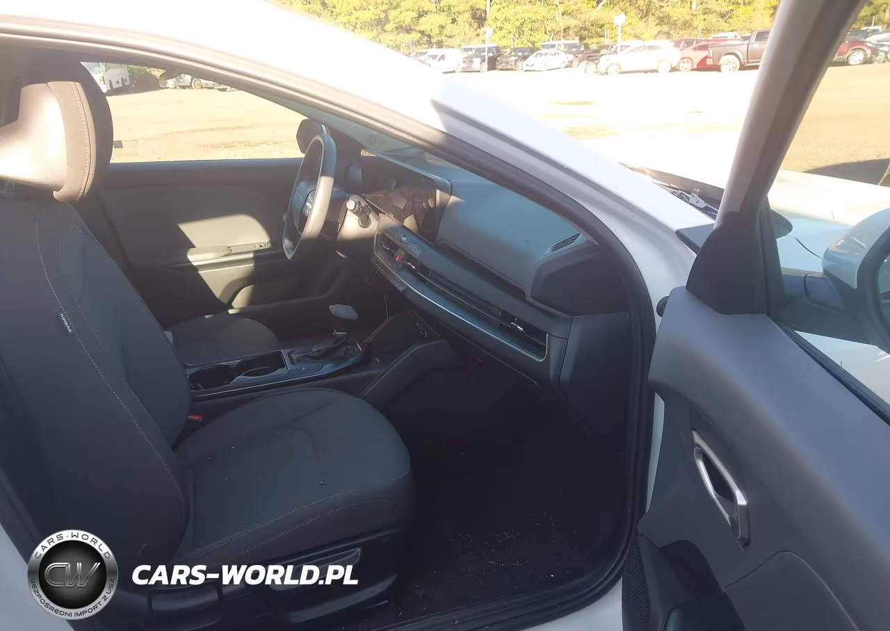 2026 Kia K4 Lxs VIN:3KPFT4DE7TE306106 - 5