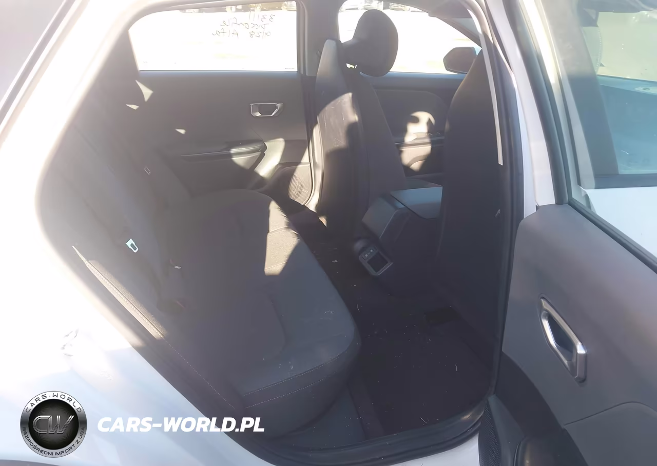 2026 Kia K4 Lxs VIN:3KPFT4DE7TE306106 - 8