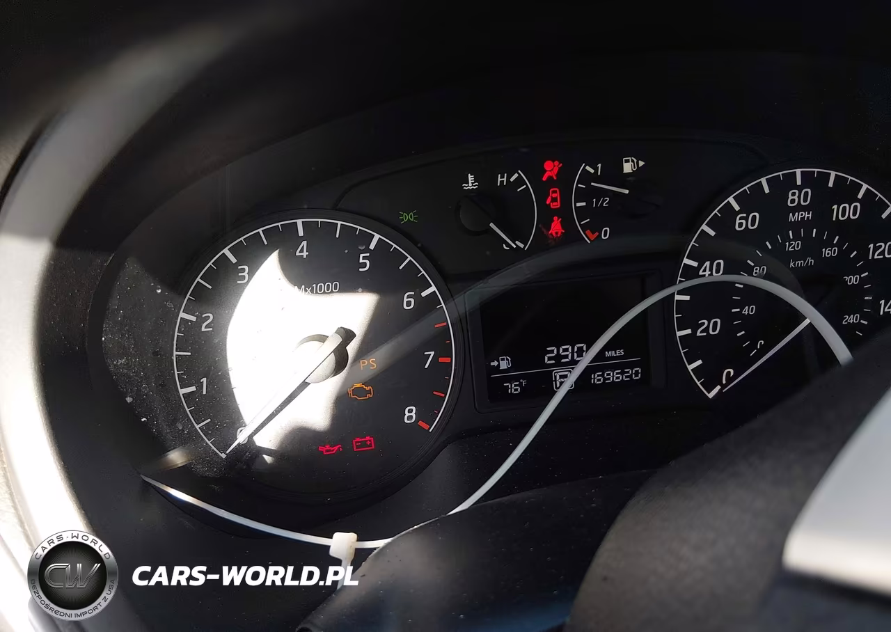2016 Nissan Sentra S VIN:3N1AB7AP6GY298656 - 7
