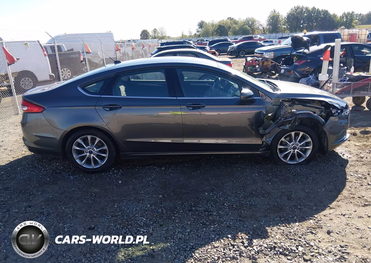 2017 Ford Fusion Se VIN:3FA6P0H72HR235623 - 13