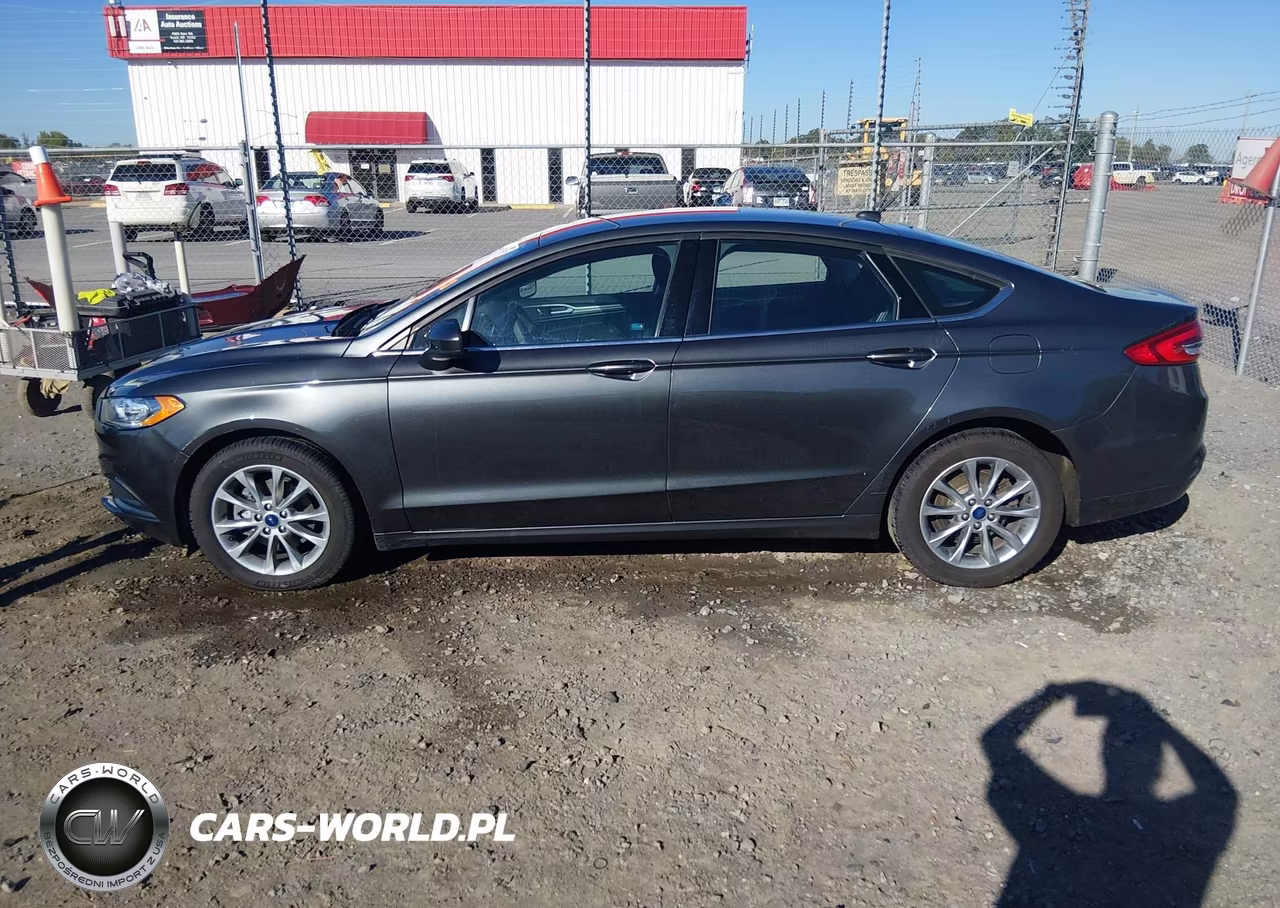 2017 Ford Fusion Se VIN:3FA6P0H72HR235623 - 14