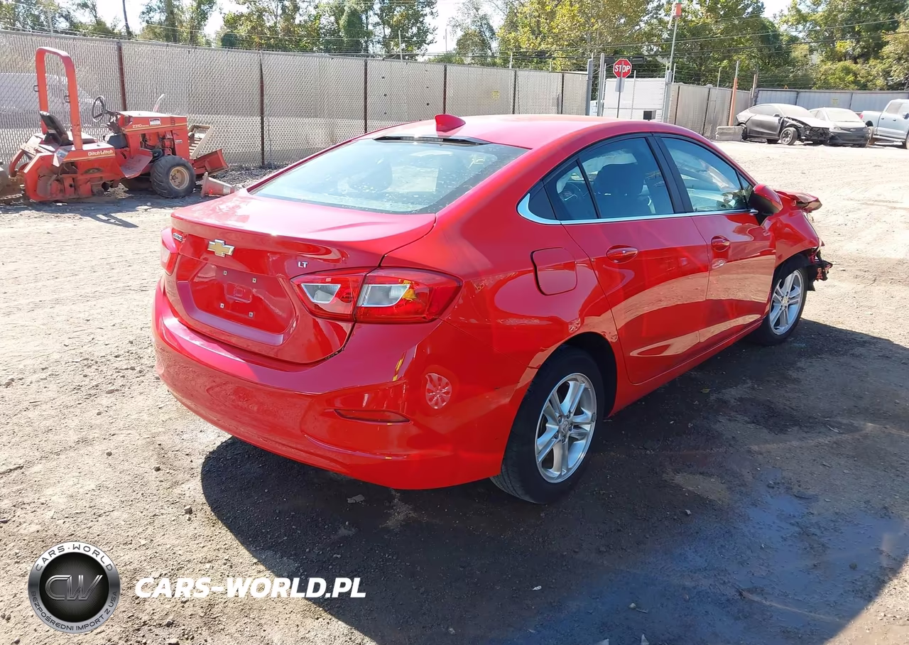 2017 Chevrolet Cruze Lt Auto VIN:1G1BE5SMXH7125431 - 4
